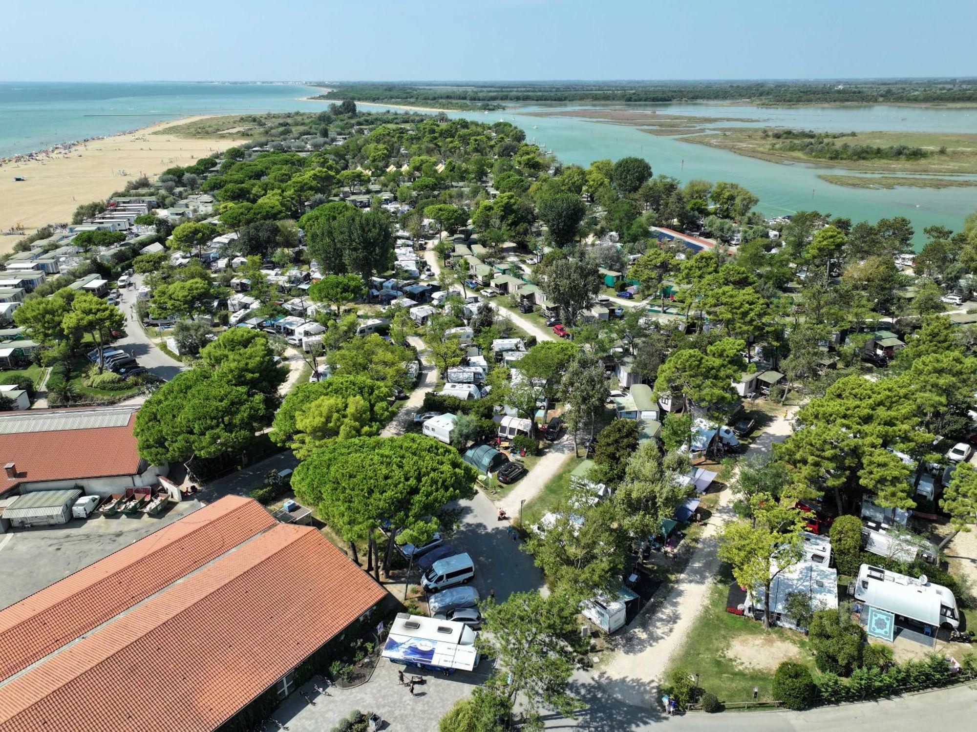 Camping Village Capalonga Bibione Buitenkant foto
